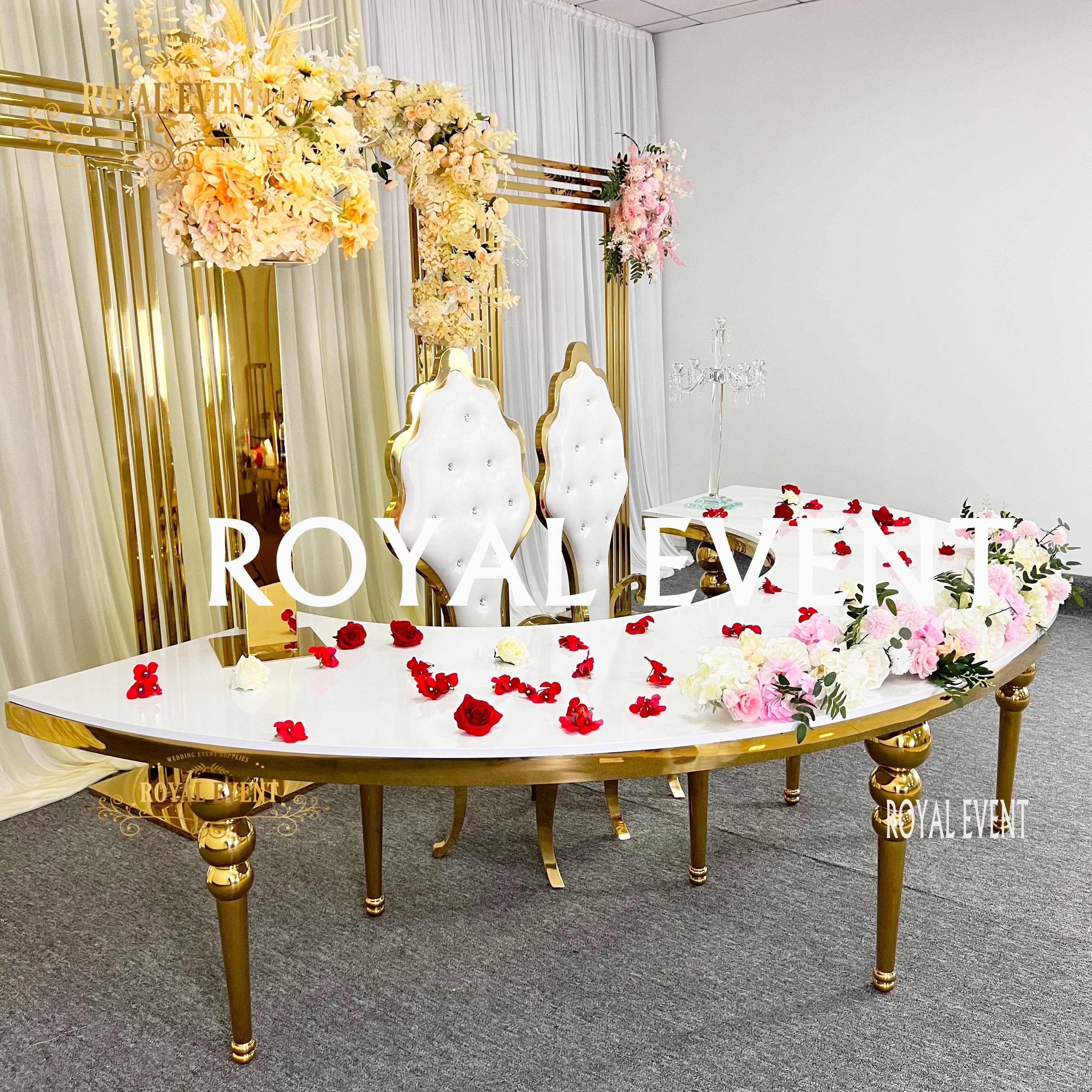 Luxury Event Furniture Stainless Steel Moon Table Round Hotel Serpentine Wedding Event  Table For Sale