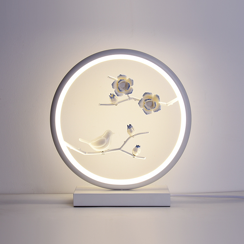 Decorative modern wedding gift bedside desk lamps bird and flower shaped fancy LED table lamp for home hotel