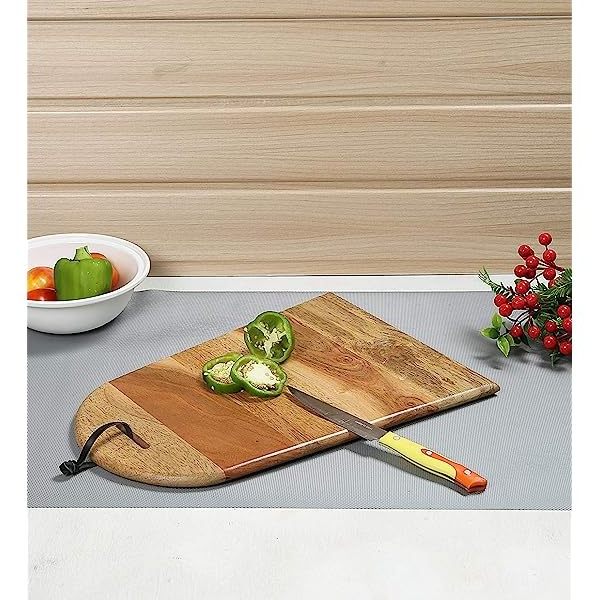 Attractive Design Rectangle Shaped Wood Chopping Board With Handle And Fruit And Vegetable Cutting Board Latest Arrival Avail