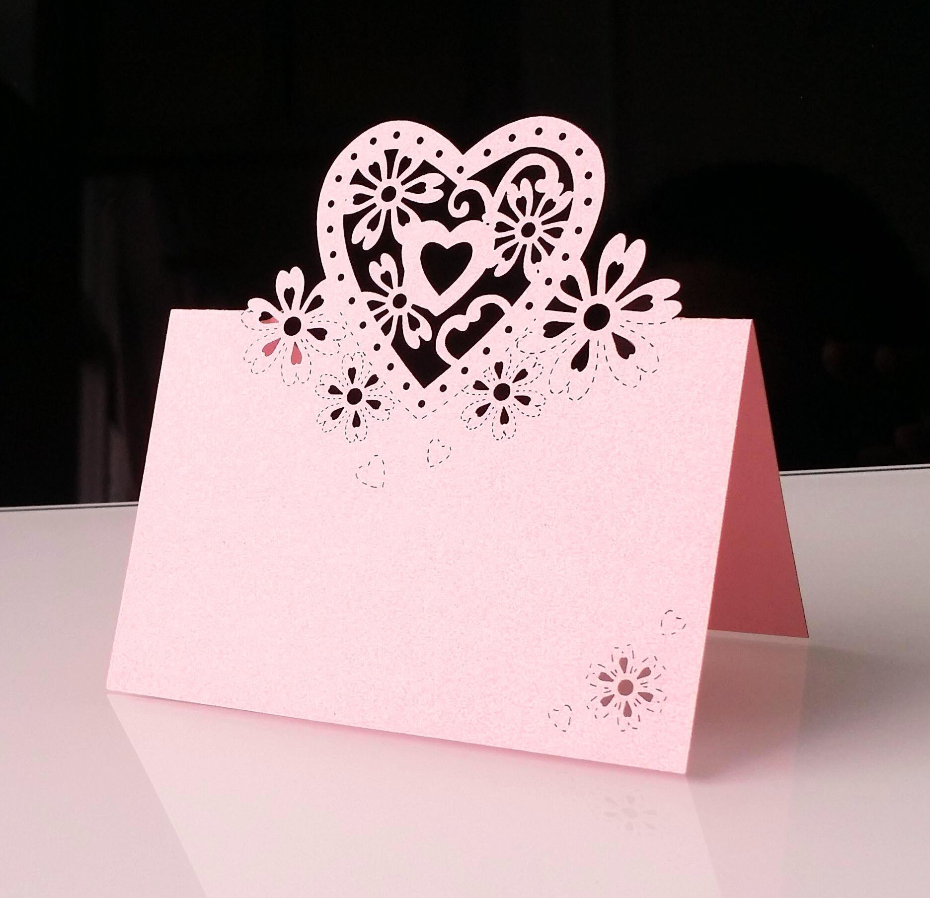 MU Wholesale Love Heart Seating Name Cards Laser Paper Table Greeting Cards For Weddings Party Festival Decoration Supplies