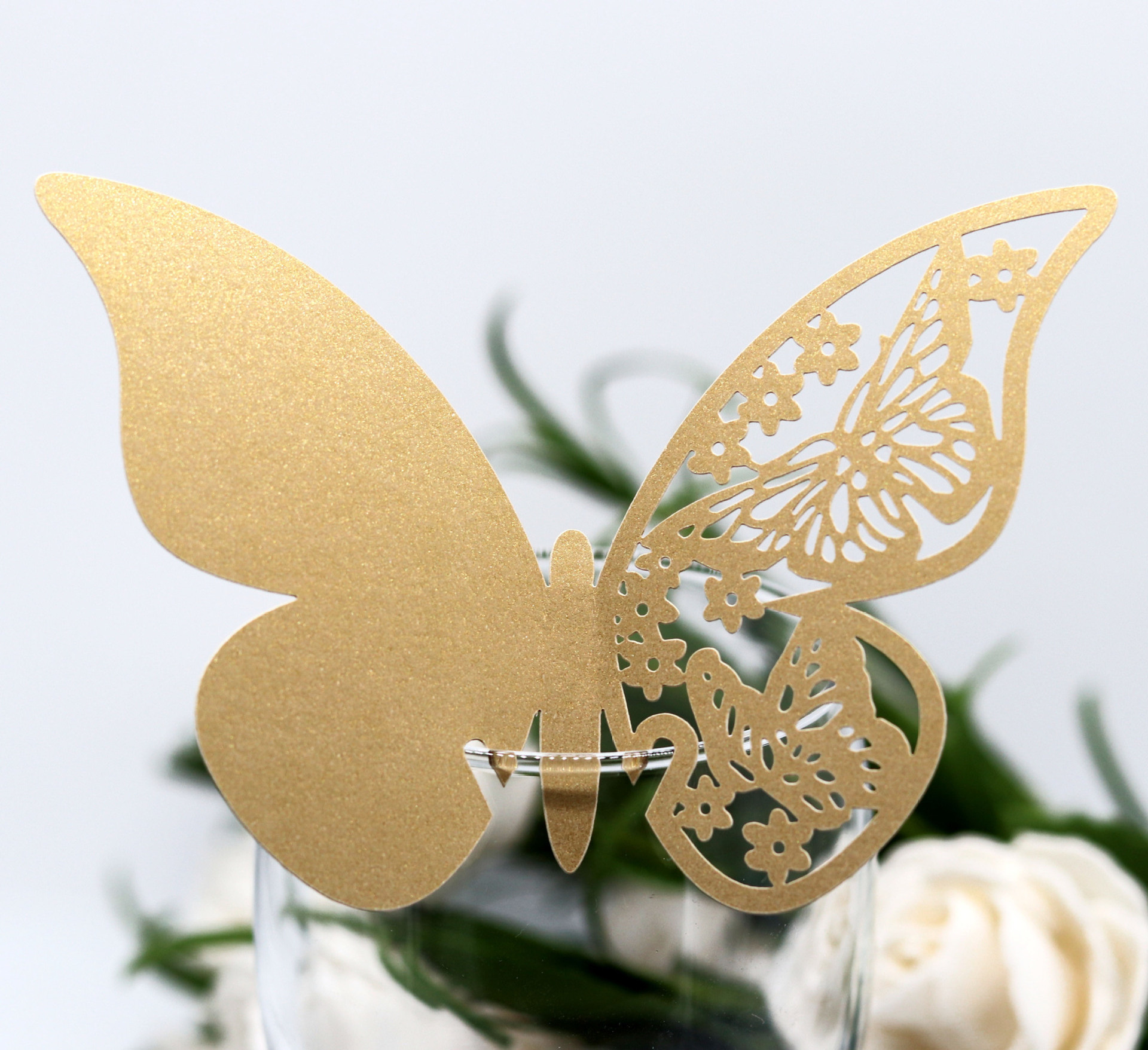 MU 2023 3d Butterfly Heart Laser Cut Seating Card Wedding Party Favors Table Name Place Cards Decoration