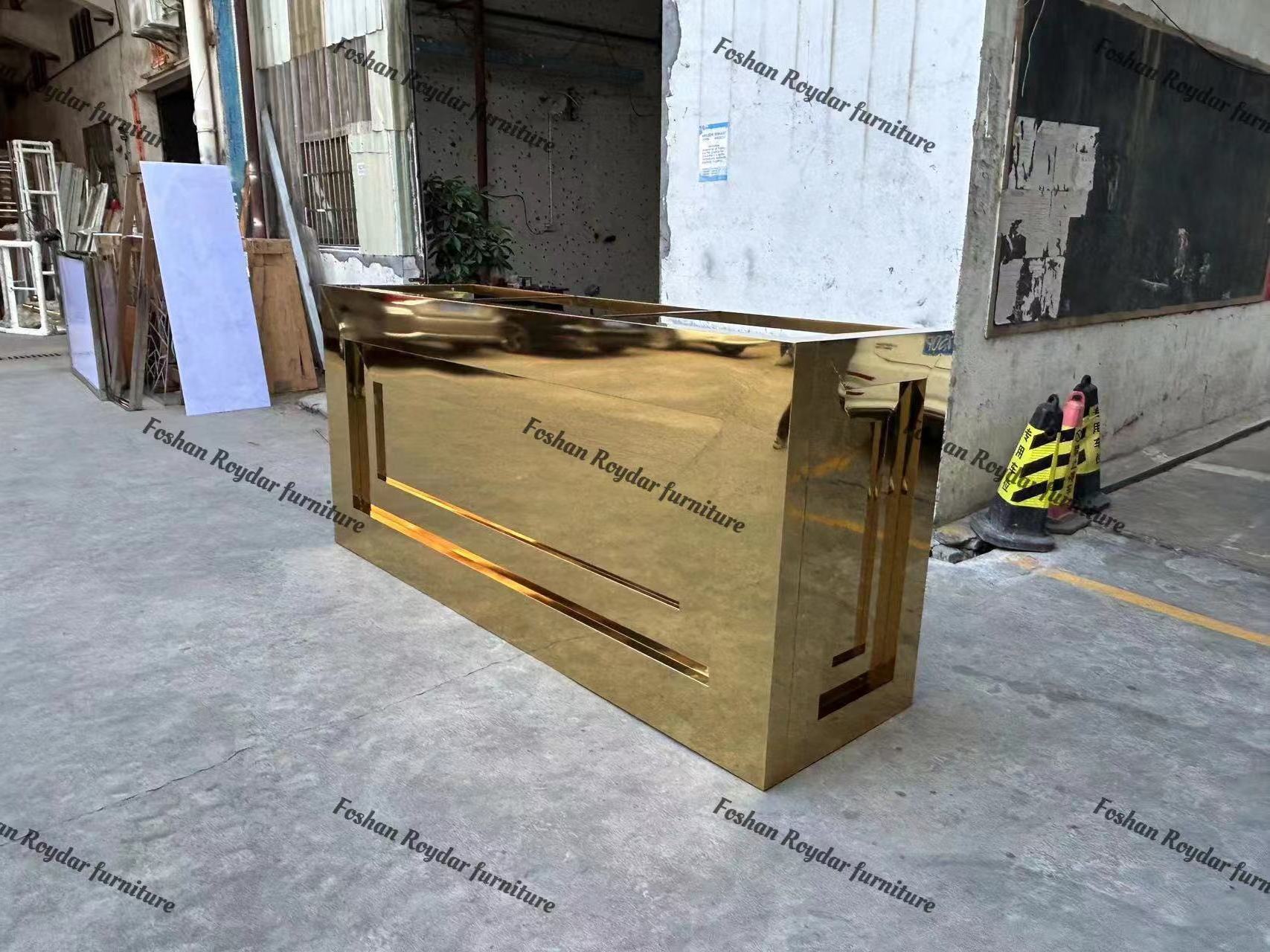 new design foldable bar wedding event gold stainless steel 24k pure draw-bar box bar tables