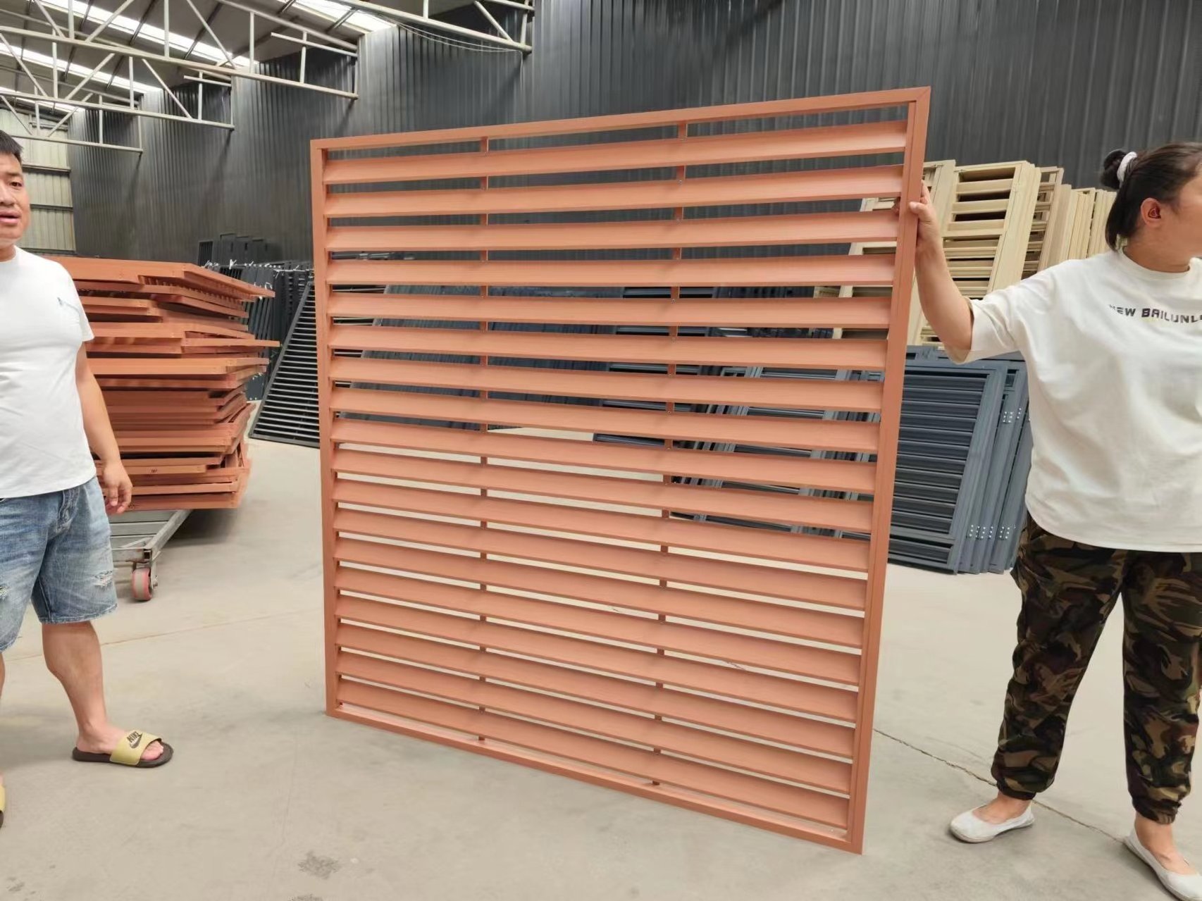 Factory Price Can Be Customized Aluminum Glass Shutters Folding Screen Aluminum Shutters