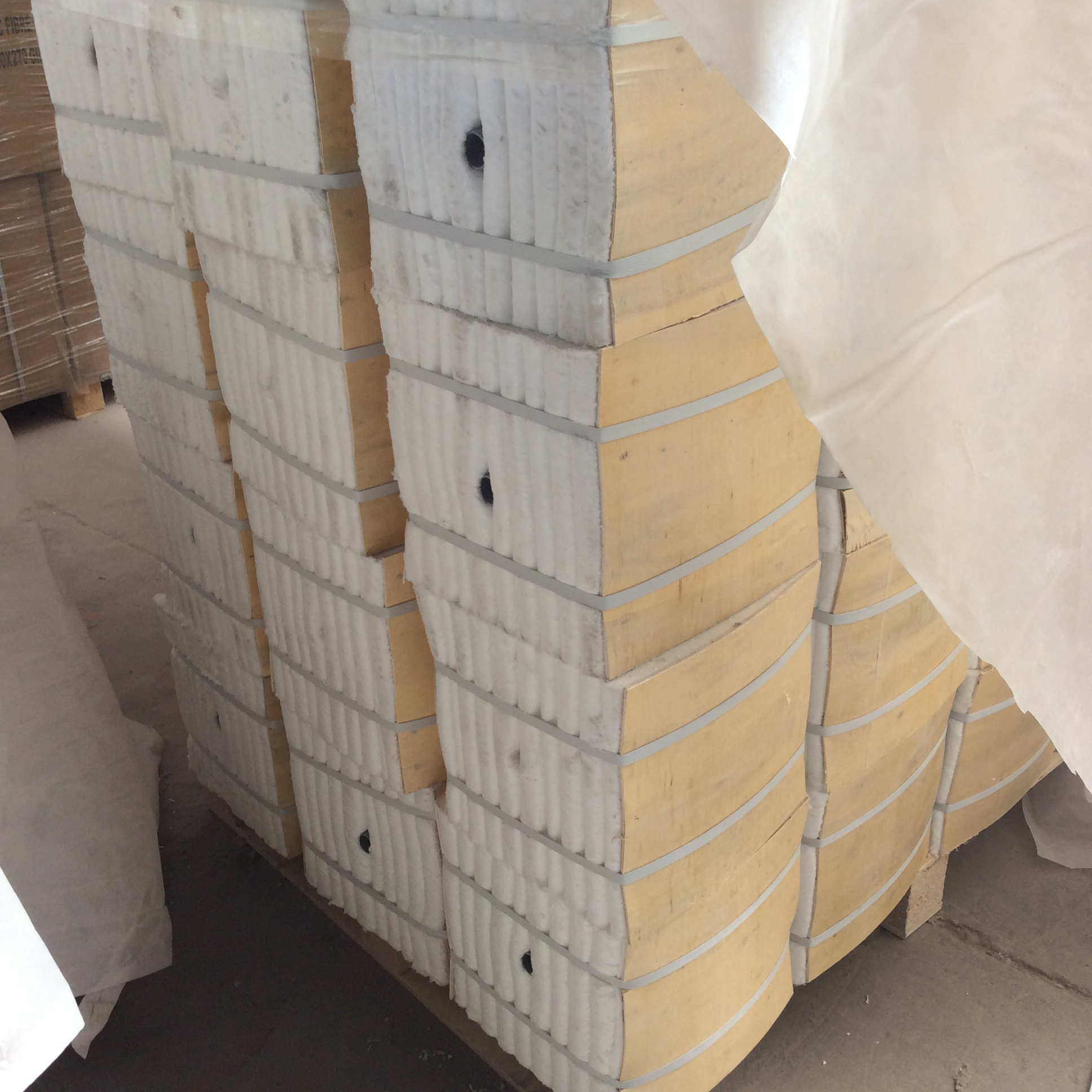 Refractory ceramic fiber module 1360 high alumina ceramic fiber module for tunnel kiln lining