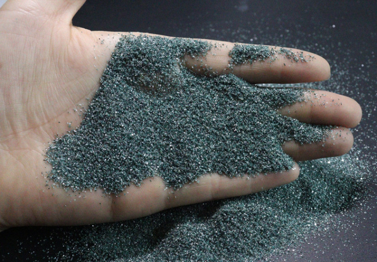 Low price 98.5% sic black carborundum sand abrasive material emery grains powders emery grit 60 800