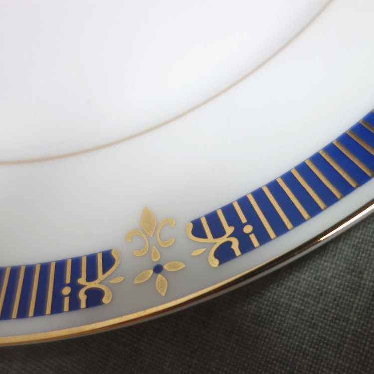 Hot sale dinnerware sets ceramic dinner set fine bone china tableware set with gold decal porcelain