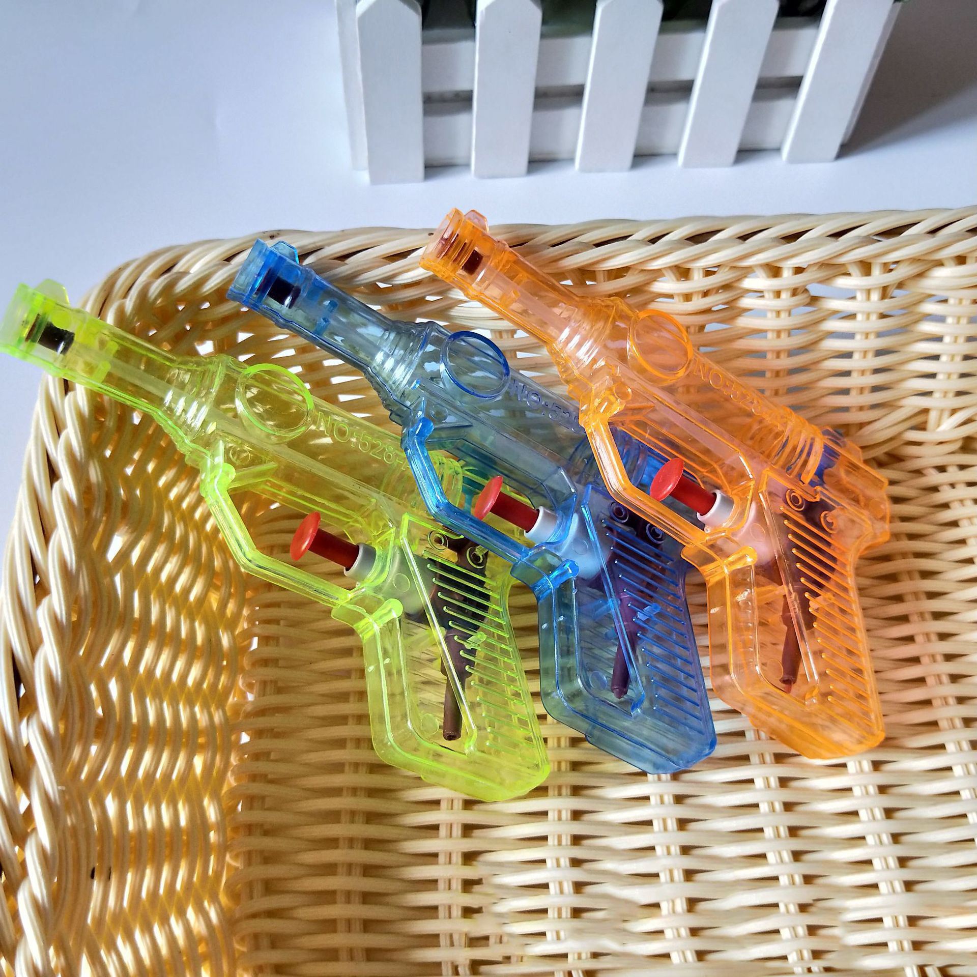 small water gun toy transparent plastic spray kids promotional gift summer pistol small squirt custom logo outdoor beach