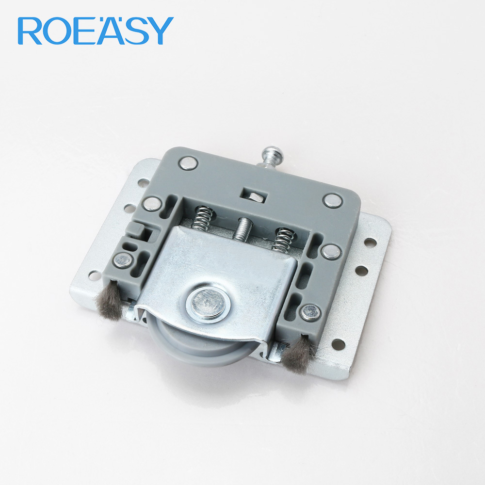 ROEASY Double Track Wooden Door Roller Wheel for Sliding Gate Furniture Fitting Cabinet Wardrobe Sliding Door Roller