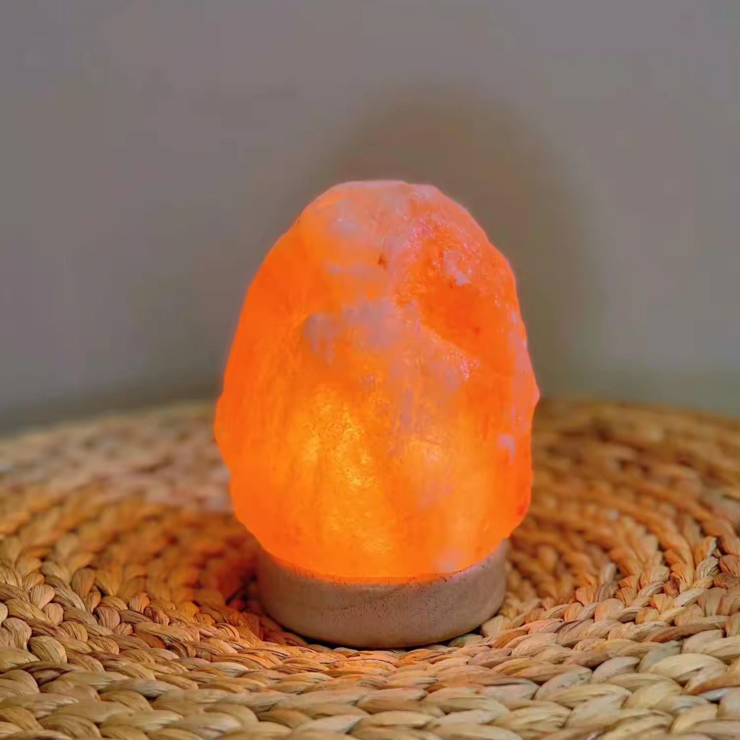 RTRLED 2024 Best Sale 5V 5W Bedside Lamp Natural Shape Salt Lamp Gift Indoor Meditation Halogen Lamp Decorative Night Light