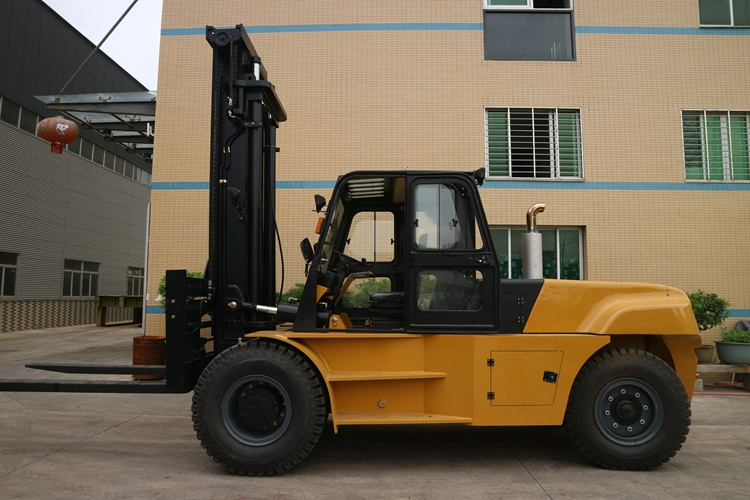 Runtx  Forklift carriage 12 ton 15 ton 16 ton 20 ton cabin diesel forklift in sri lanka