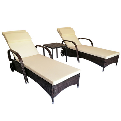 Leisure Outdoor Rattan Double Sun Bed Rattan Wicker Chaise Lounge Poolside Style Modern Furniture Sunbed with Wheels