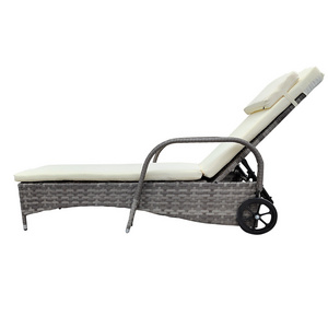 Folding Outdoor Foldable Beach Chaise Lounge Relax Leisure Lowseat Lounge Portable Rattan Sun Lounger With Two Rear Wheels