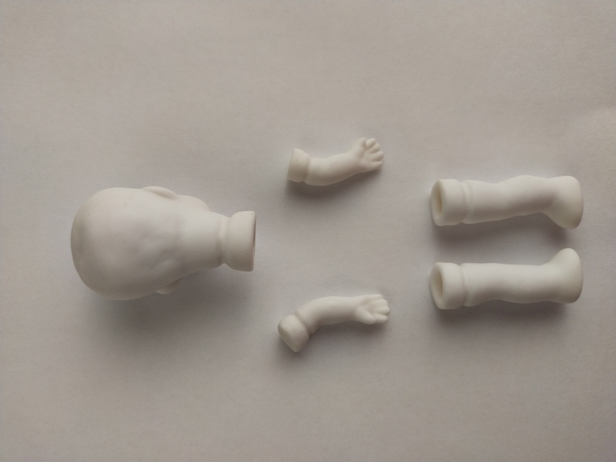 Porcelain blanks for doll making (head, legs and arms) manufacturer prices doll parts