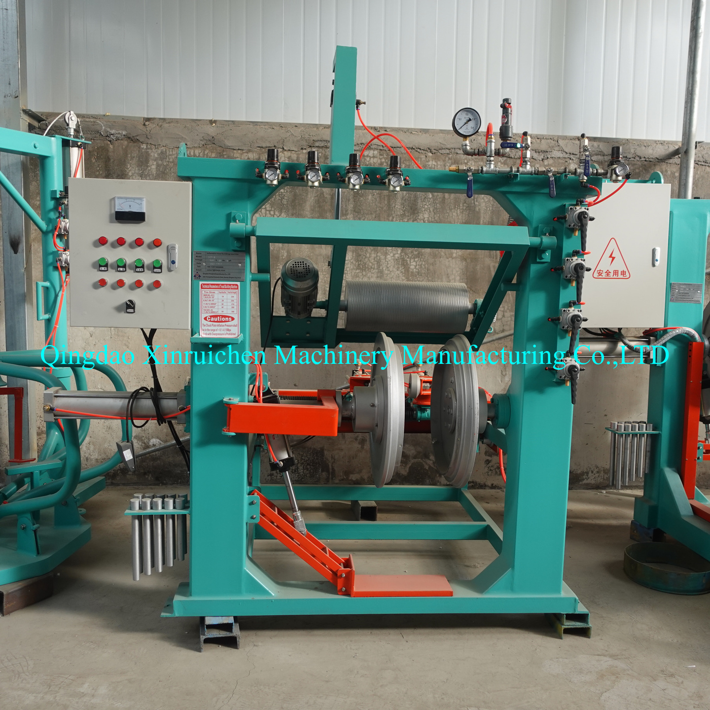 Inflatable Tire Tread Building Equipment/Tire Tread Rebuilding Machine/Tire Cold Retreading Production Line