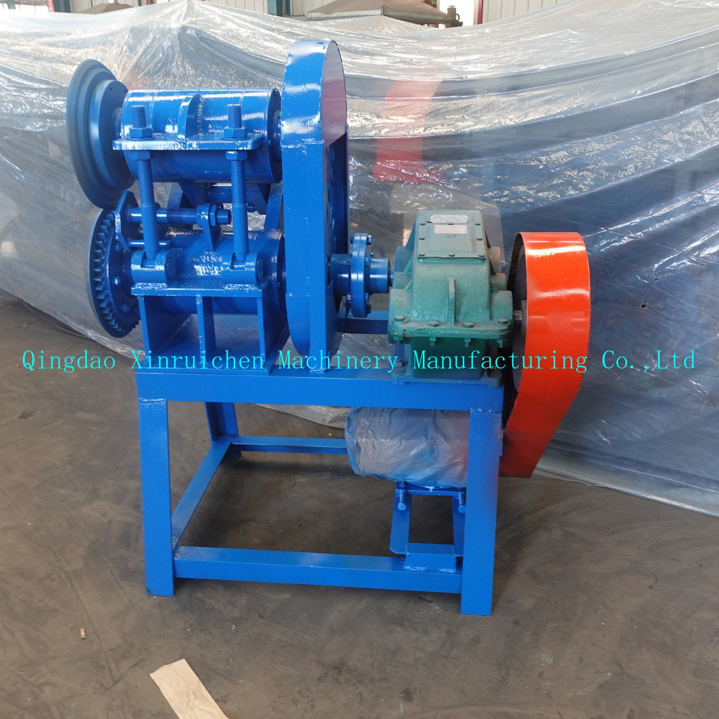 hot sale car tire recycling machine to make rubber powder price