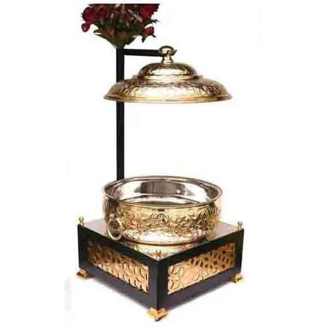 Premium Quality  Black & Golden Round Brass Chafing Food Dish For Party Capacity 8 Ltr