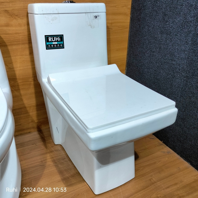 New Design Modern Bathroom Commode Australian Standard Tall Toilet one Pieces Sanitaryware