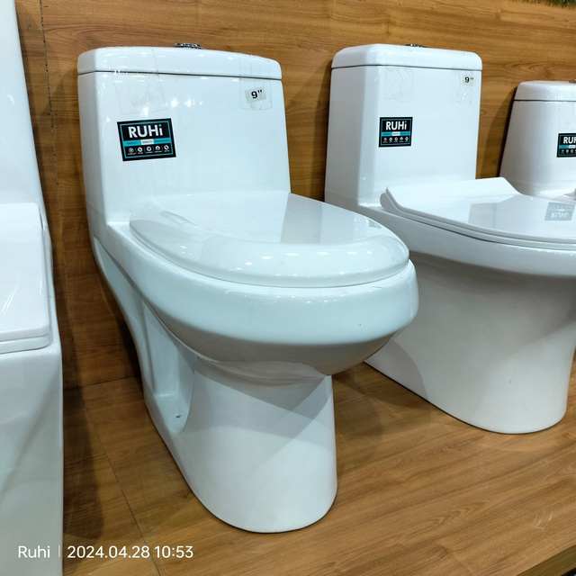 New Design Modern Bathroom Commode Australian Standard Tall Toilet one Pieces Sanitaryware