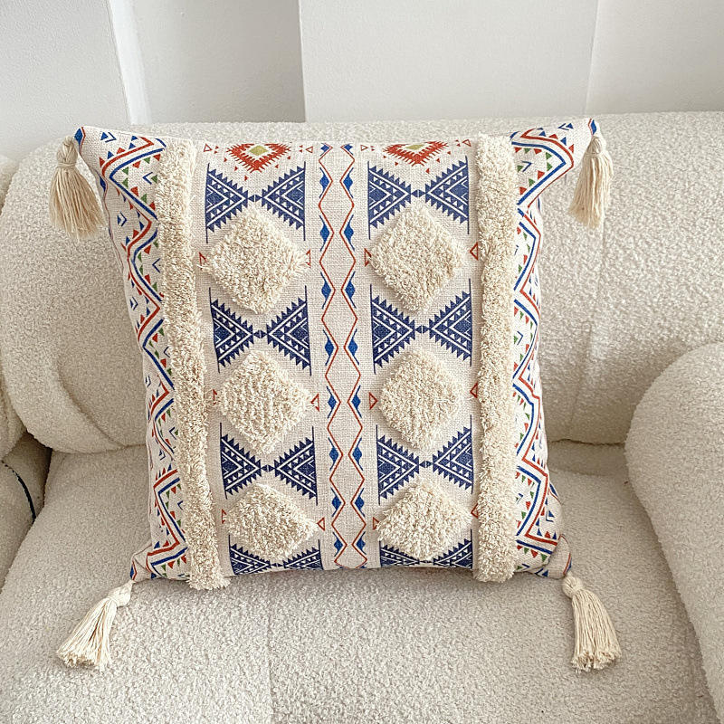 Manufacturers 45*45 Crochet Pillow Case Covers With Zipper Wholesale Linen Cotton Turkey Cushion Cover With Tassels