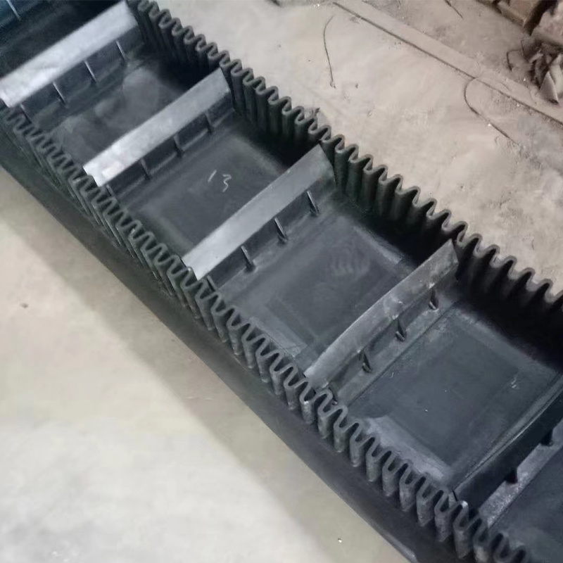 Ripple sidewall 90 degree vertical heavy-duty corrugated sidewall conveyor belt