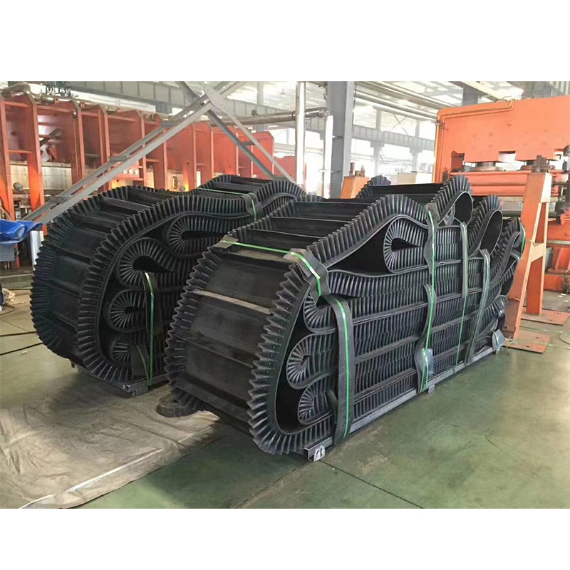 Ripple sidewall 90 degree vertical heavy-duty corrugated sidewall conveyor belt