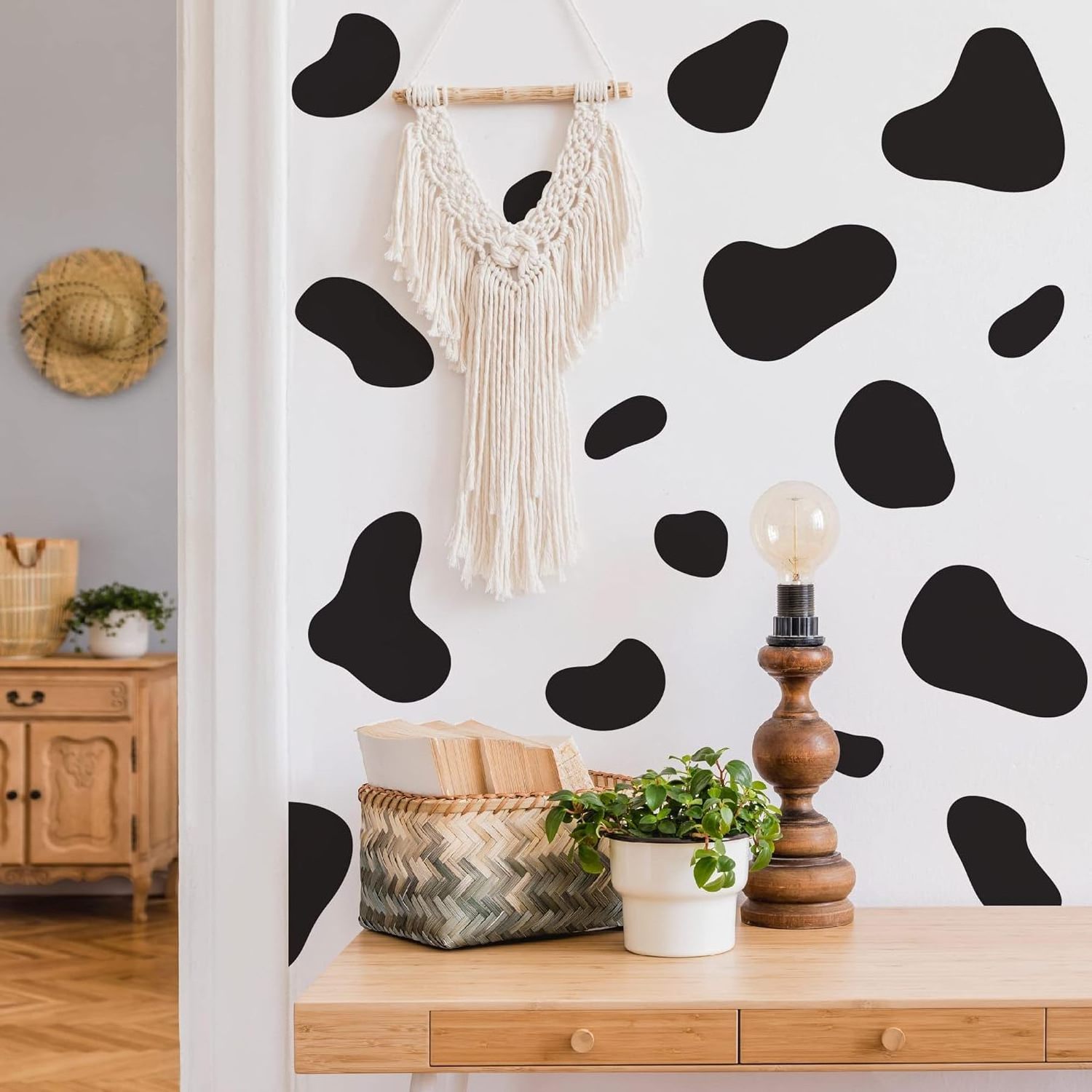 Large Black Vinyl Cow Print Wall Decals Peel and Stick Modern Cow Spot Wall Stickers for Bathroom Bedroom Living Room