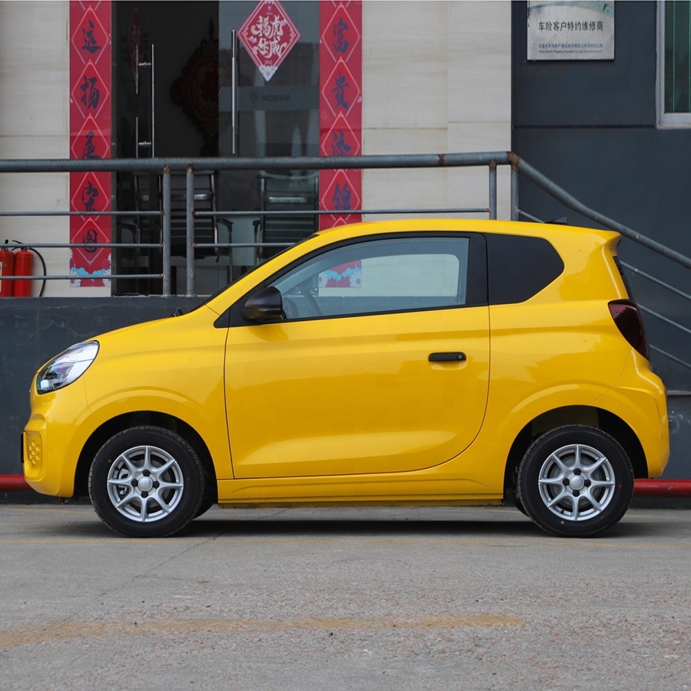 Fast Shipping 4 Wheel Electric Car Ev Electric Vehicle Roewe Clever Yellow Smart Electric Cars