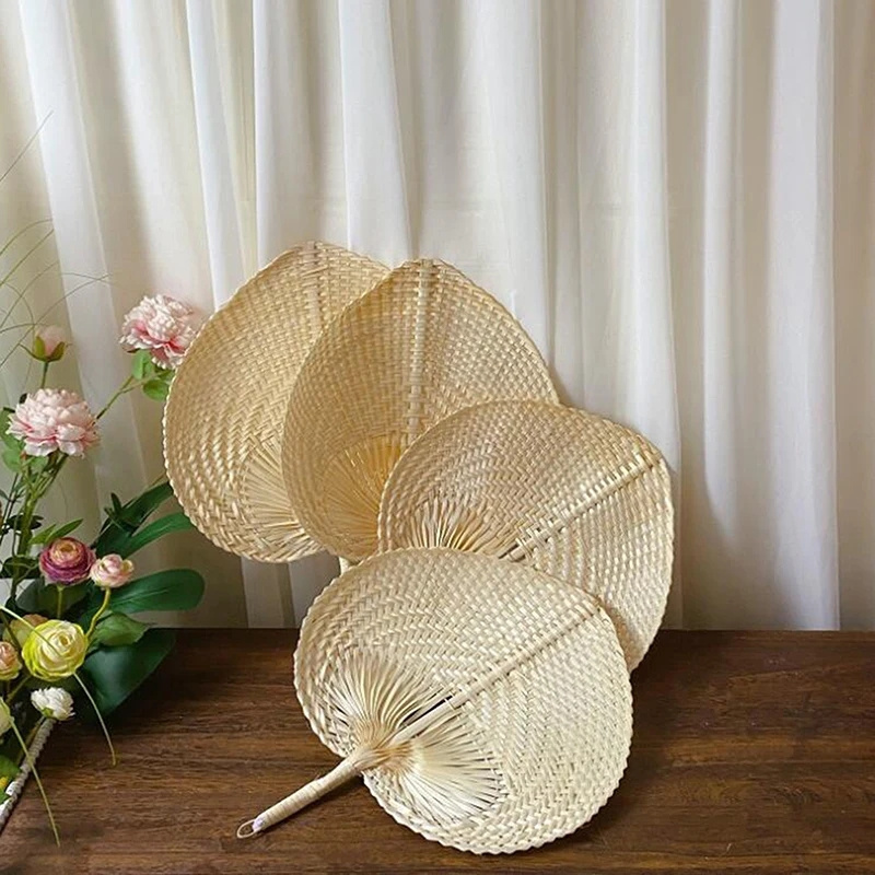 Natural Viet Nam Bamboo Craft Weave Hand Fan Heart/ Handwoven Personalized Palm Hand Fans Rattan Raffia Fan