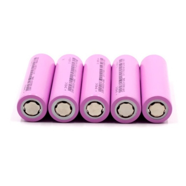 18650 rechargeable lithium battery 2600mAh full capacity A grade headlight strong light flashlight large capacity battery 3.7V