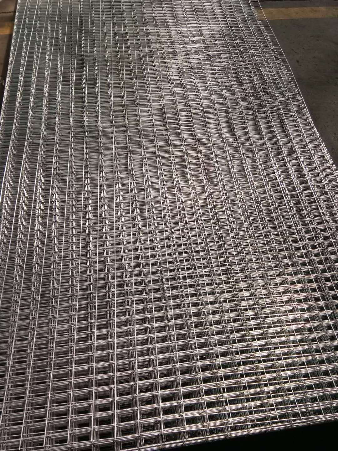 chicken fly pen galvanized welded wire mesh panel galvanized welded  wire mesh fence panel