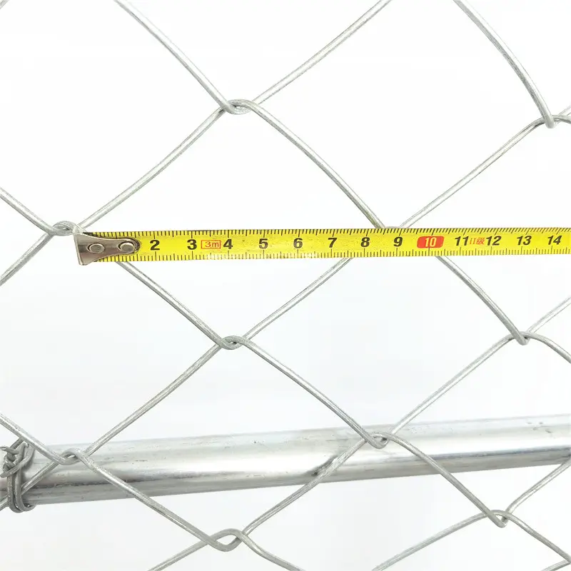 Wholesale Prices Diamond Iron Wire Mesh Netting Panel Galvanized Industry Chain Link Fence For Sale