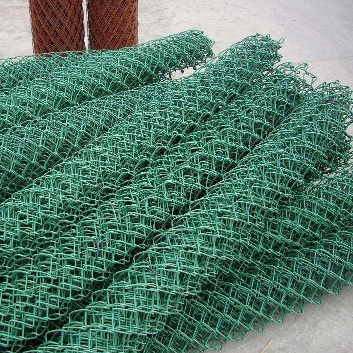 High quality hot dipped galvanized diamond wire mesh used chain link fence for sale factory price