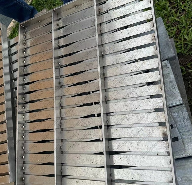 factory custom Grate hot-dip galvanized Steel Floor Drain Grate Outdoor Drain drainage channel steel grating