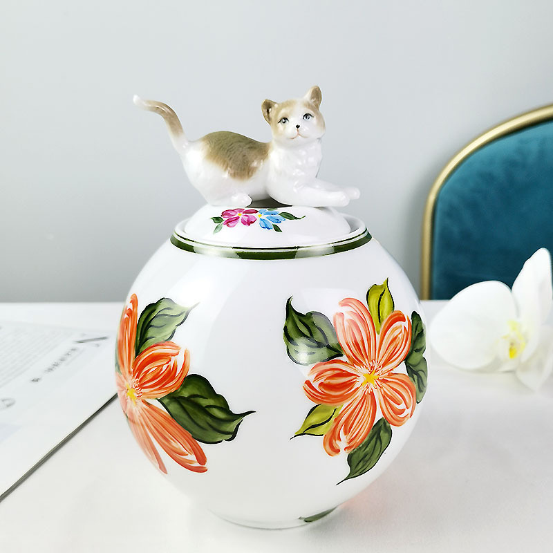 2023 Retro ceramic suit design ceramic animal cookie jar