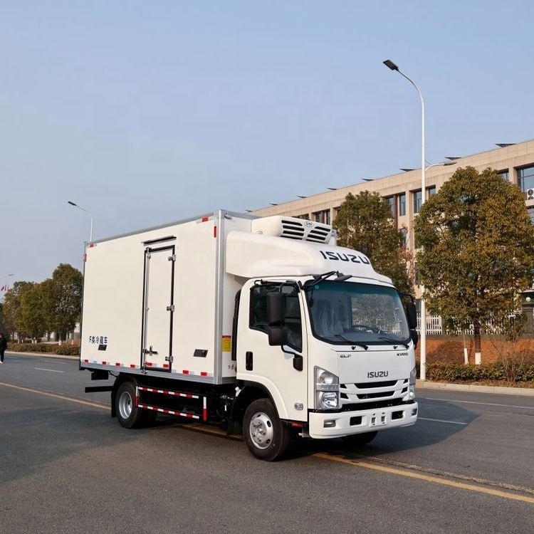 Isuzu Freezer food truck 5 tons refrigerator Cargo Van Truck for sale