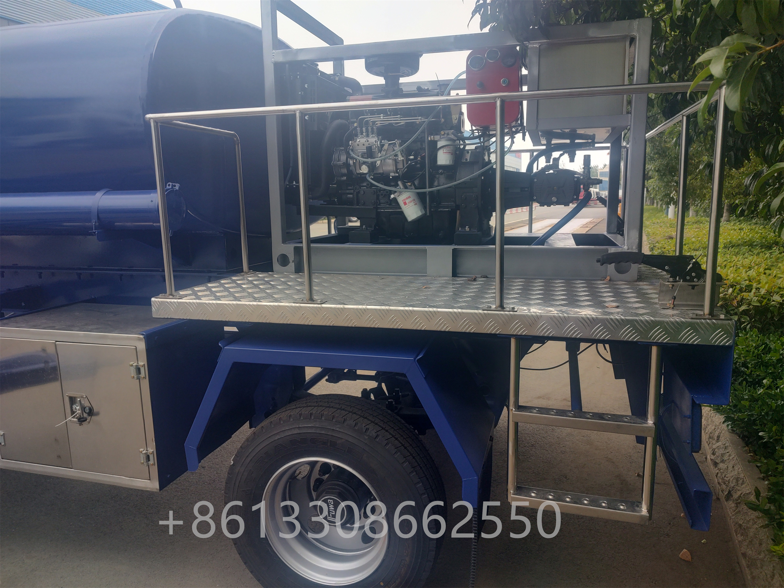 Customized 2 Axles  5000l    5  cbm Tractor Farm Water Tank Truck Trailers