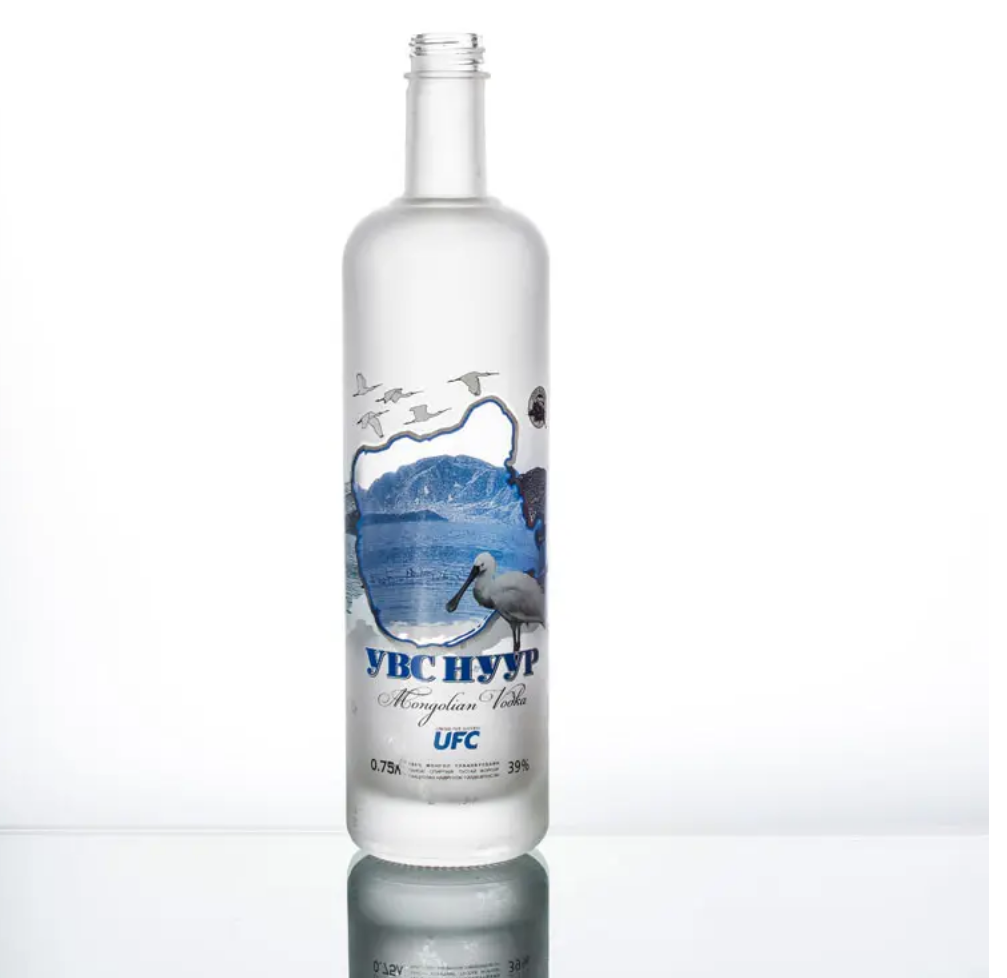 700ml 750 Ml Vodka Frosted Bottle 500 Ml Glass Bottles For Alcoholic Whisky liquor Manufacturer Wholesale