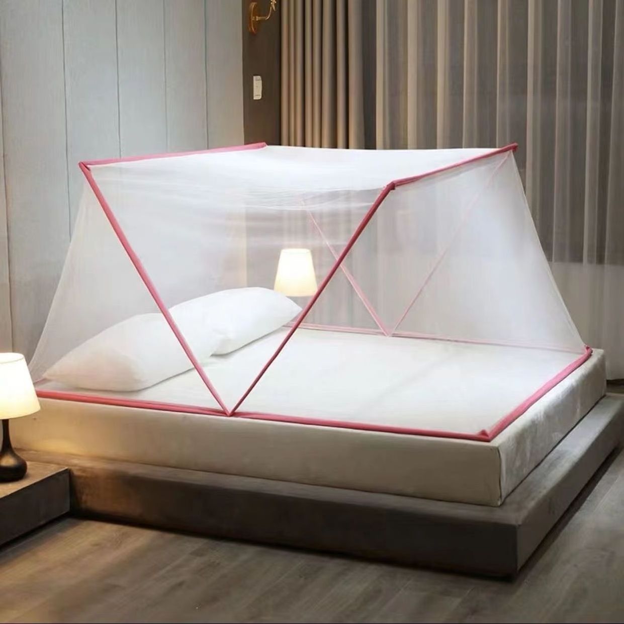 Factory Wholesale Polyester Luxury Rectangular Shape Bedroom Hanging King Size Bed Mosquito Net