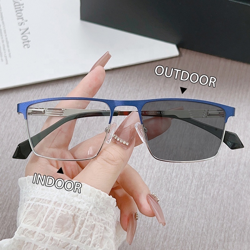 2024 Classic photochromic glasses for men Blue Light Blocking Glasses Optical Frames photo gray