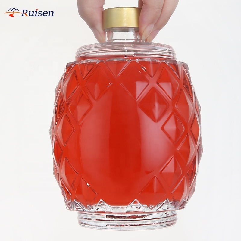 High-end custom pineapple shaped whiskey 500ml glass bottle