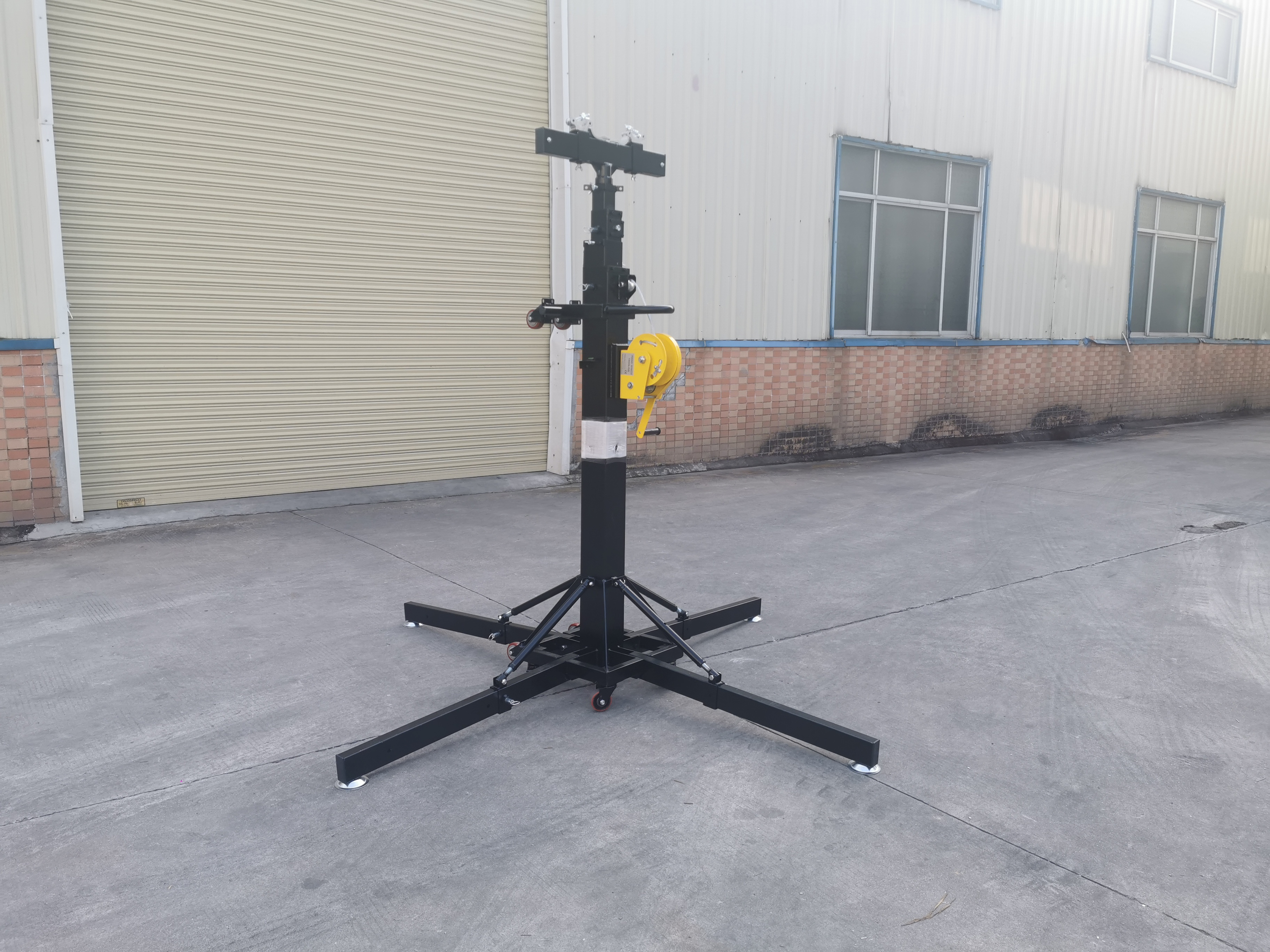 Mobile Lifting Telescopic Stand Of 6M Height Truss Stand with Speaker Adapter Tower