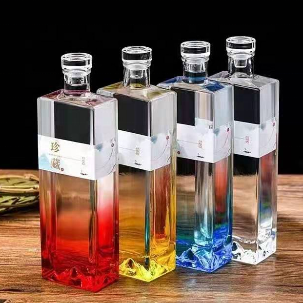 Luxury Custom Printing Empty square Upscale quality wholesale new design custom square bottle shape gin bottle