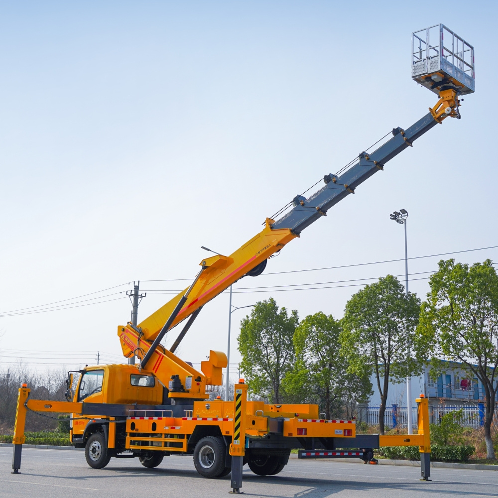 HOWO 4*2 32M Truck Mounted Aerial Work Platform High Aerial Operation Truck high lifting platform truck