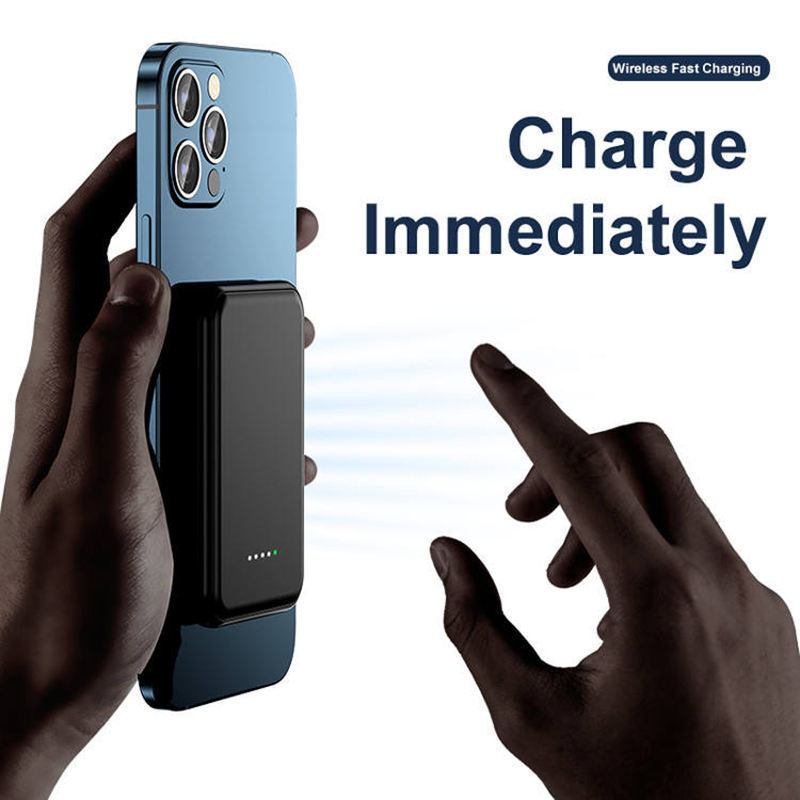 Hot Mini 10000MAH Mobile Power Bank 10W Strong Magnetic Wireless Fast Charging Ultra-Thin Portable