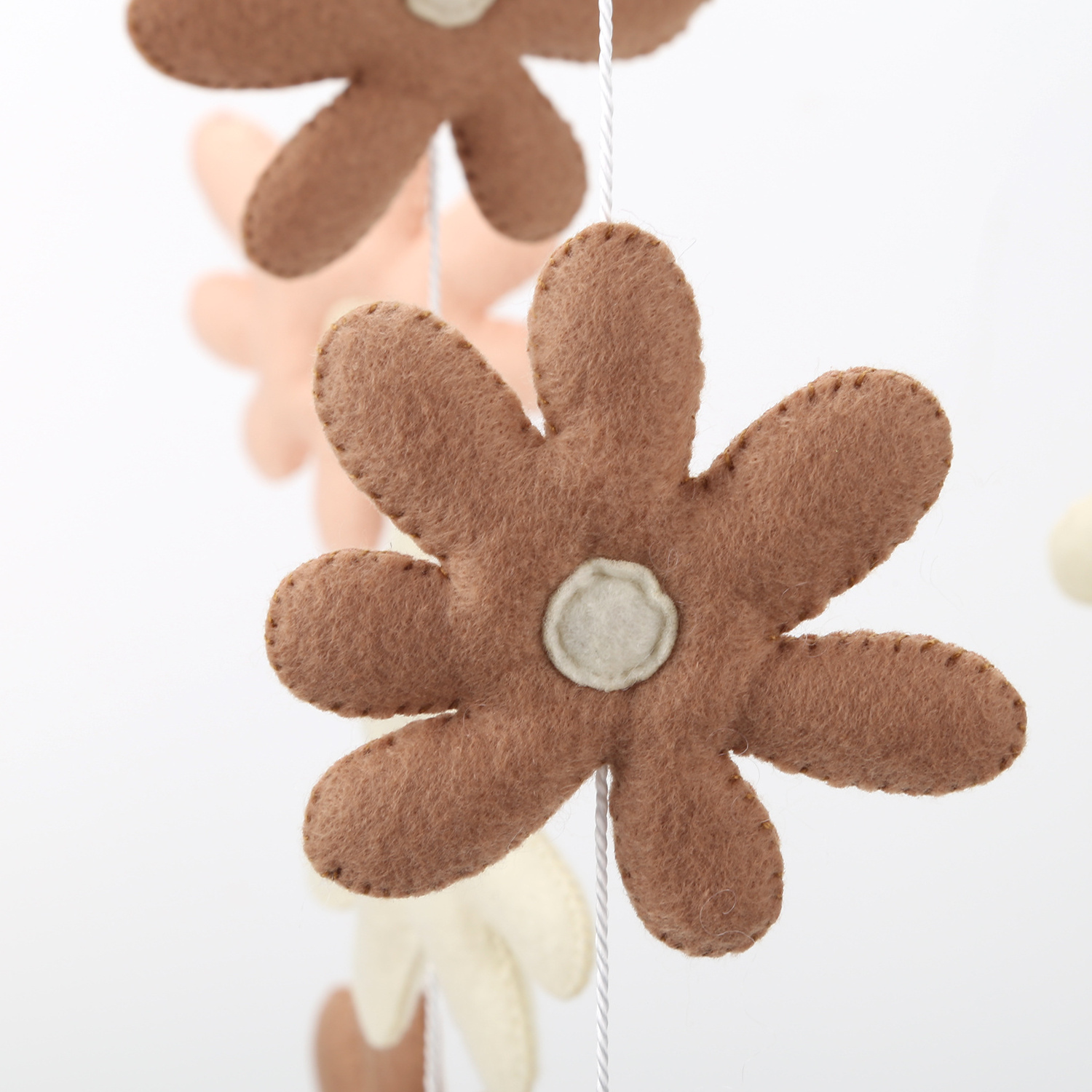 Daisy baby mobile nursery felt flower mobile pastel  floral nursery decor