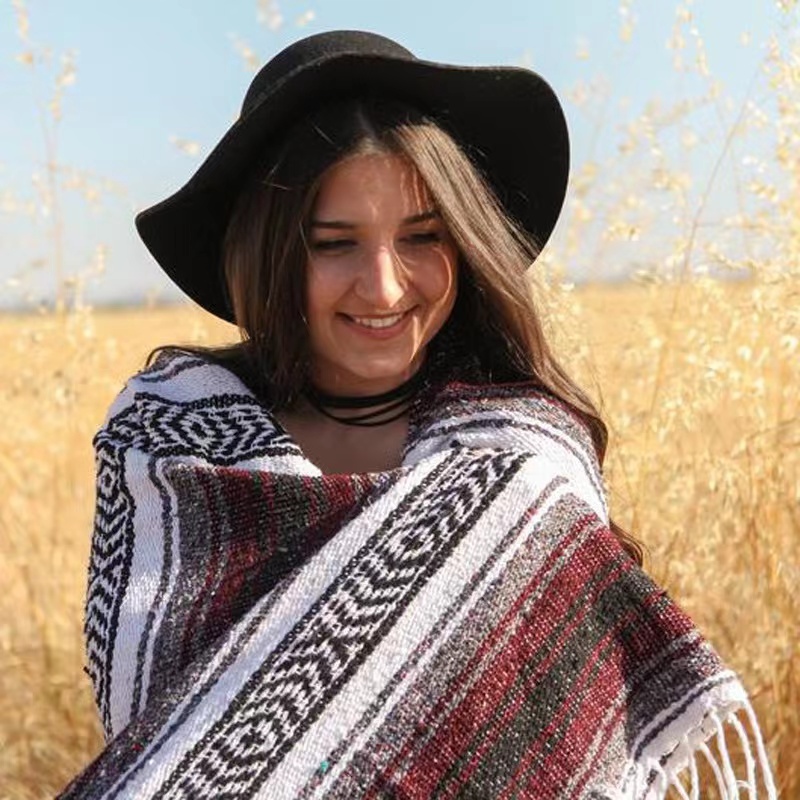 Wholesale Beaches Blankets Sample Available Cheap Custom Striped Bulk Woven Picnic Outdoor Mexican Falsa Blanket