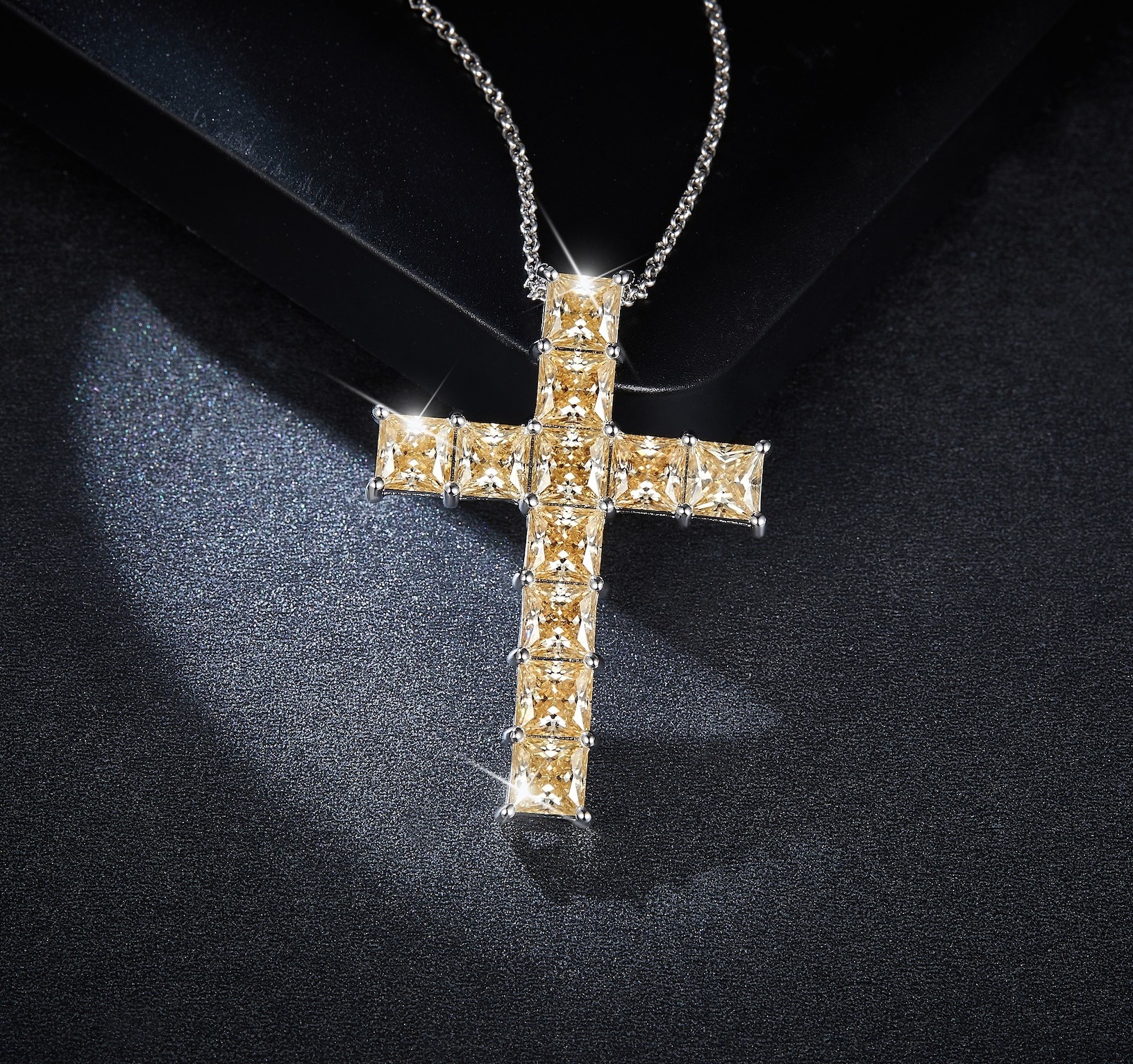 Cross Pendant Hip Hop Jewelry Necklace Pendant Square Princess Cut Gold Plated Silver Moissanite Pendant for Man