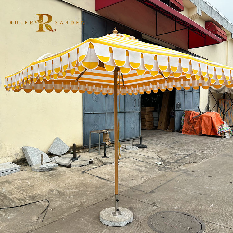 Exterior scallop umbrella Commercial retractable shade hotel restaurants patio cafe middle pole outdoor stripe beach umbrella