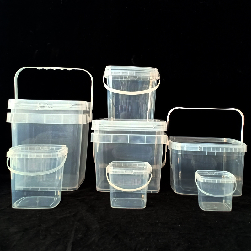 Recyclable Feeder Square Plastic Buckets packaging wholesale Storage Barrel with Handle and Lid