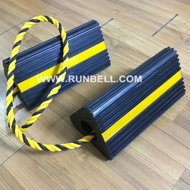 Long  Aircraft Rubber Wheel Chocks with width 6.5